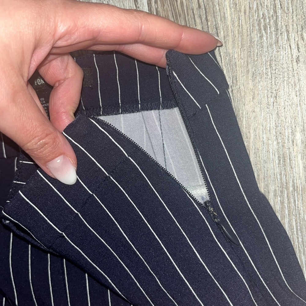 Pinstripe Navy Blue Spandex Pants - Picture 3 of 6